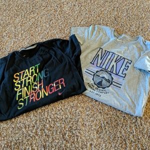 Nike tshirt pair